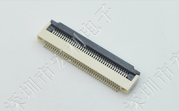 【91香蕉视频下载地址电子】FFC/91香蕉视频官网下载 间距0.5mm H2.0 45P下接软排线插座